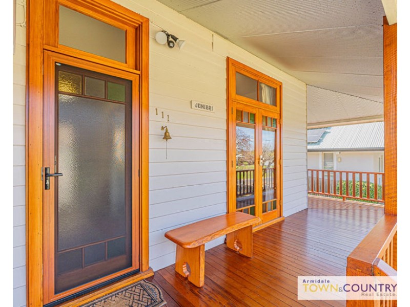 111 Kirkwood Street, Armidale NSW 2350