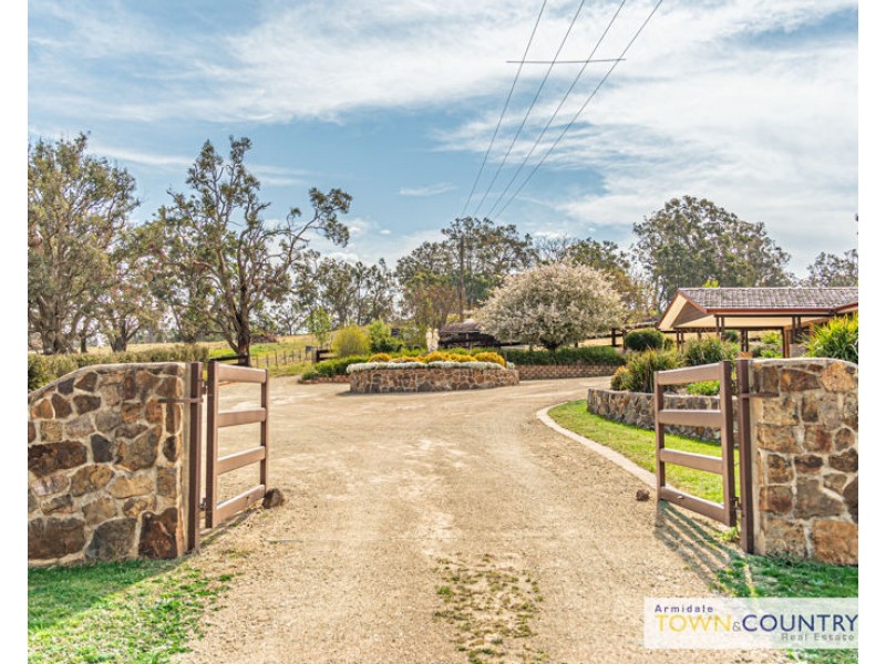 117 Herbert Park Road, Armidale NSW 2350