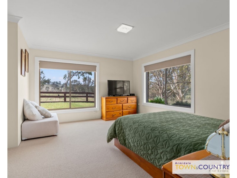 117 Herbert Park Road, Armidale NSW 2350