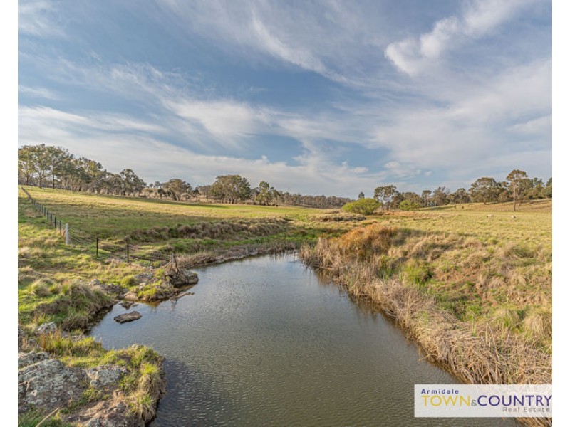 117 Herbert Park Road, Armidale NSW 2350