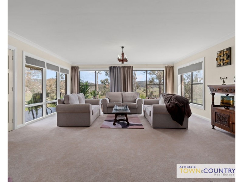 117 Herbert Park Road, Armidale NSW 2350