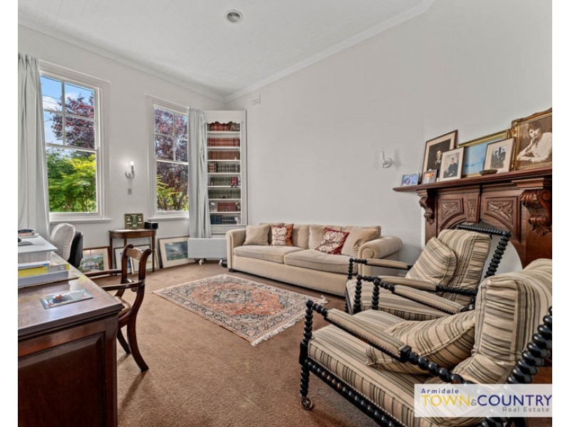 151 Brown Street, Armidale NSW 2350