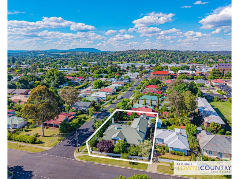 151 Brown Street, Armidale NSW 2350