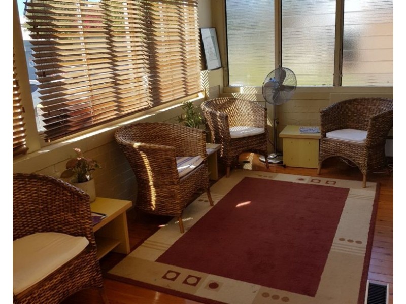 Suites 5-6, 94 Beardy Street, Armidale NSW 2350