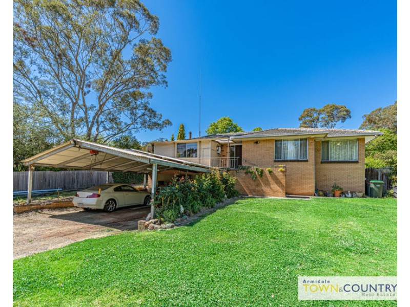 40 Uralla Road, Armidale NSW 2350