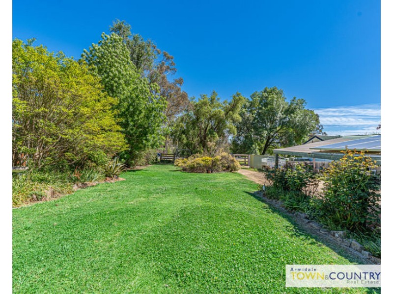 40 Uralla Road, Armidale NSW 2350
