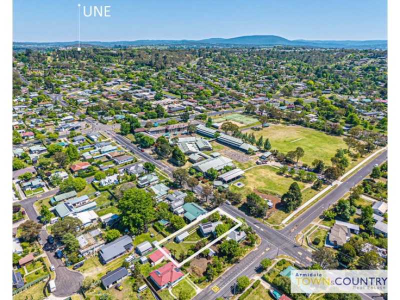 82A Erskine Street, Armidale NSW 2350