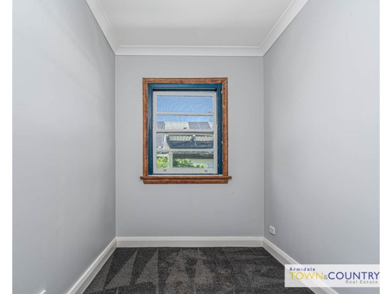 64 Taylor Street, Armidale NSW 2350
