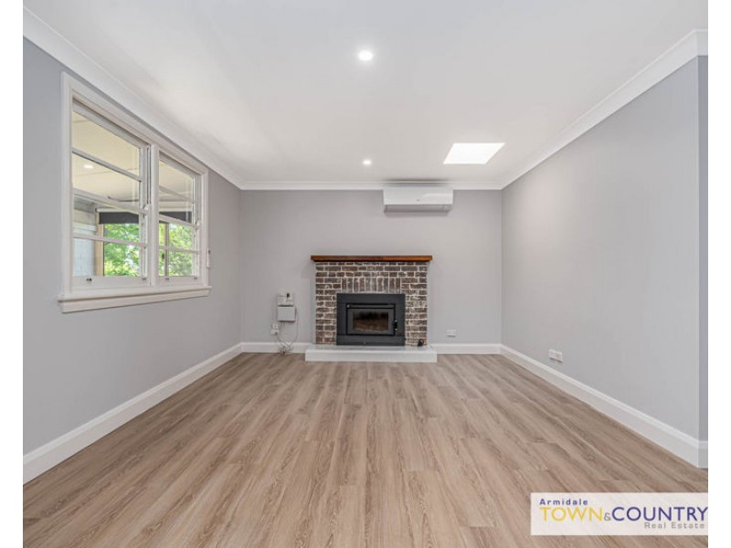 64 Taylor Street, Armidale NSW 2350