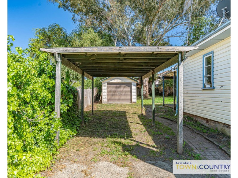 64 Taylor Street, Armidale NSW 2350