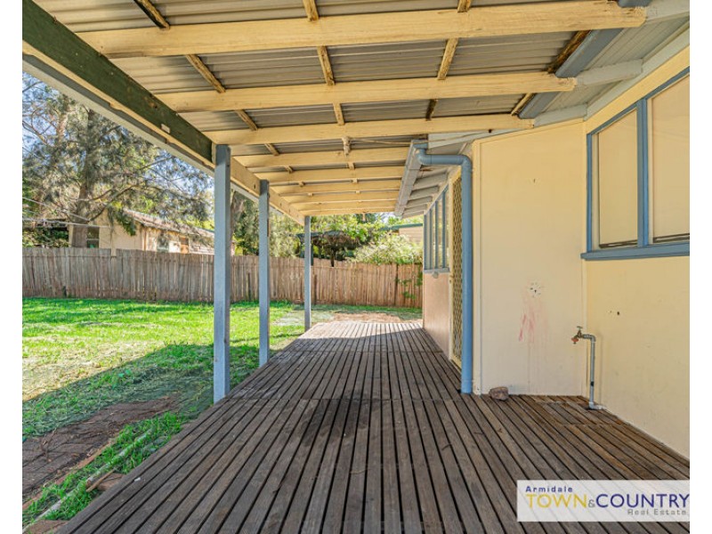 64 Taylor Street, Armidale NSW 2350