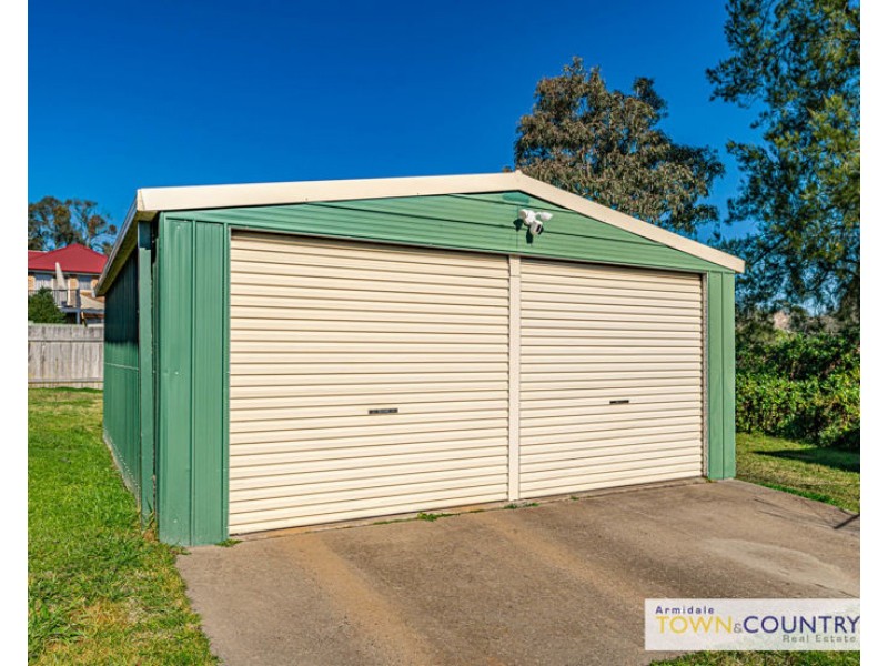 138 Mossman St, Armidale NSW 2350