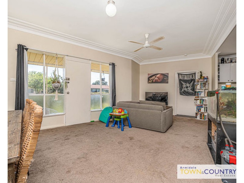 60 Mossman Street, Armidale NSW 2350
