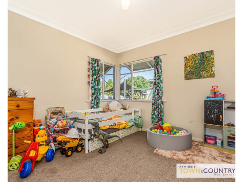 60 Mossman Street, Armidale NSW 2350