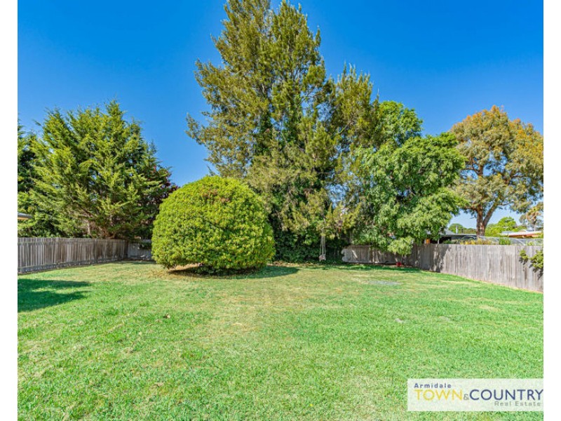 60 Mossman Street, Armidale NSW 2350