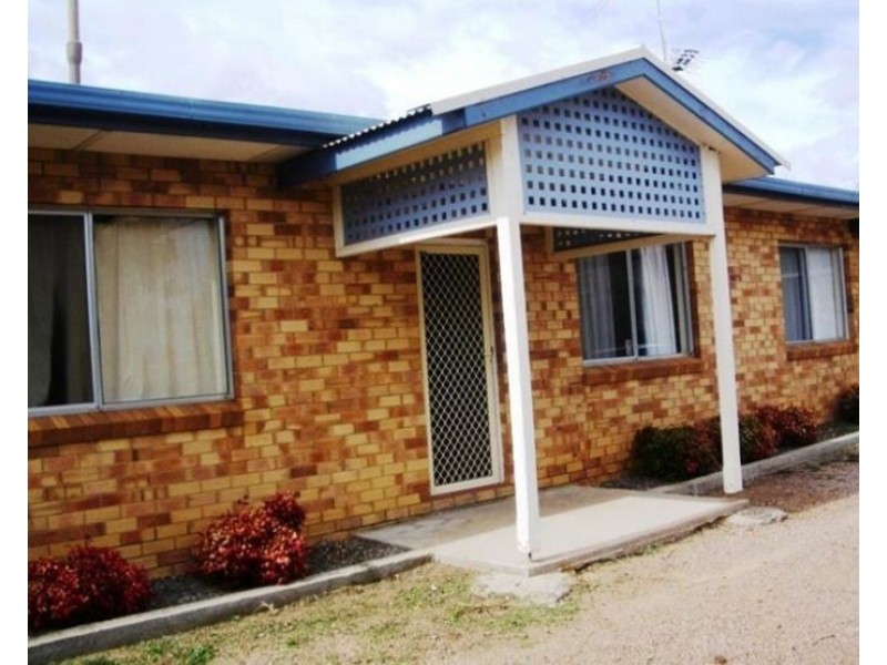 3 67 Barney St, Armidale NSW 2350