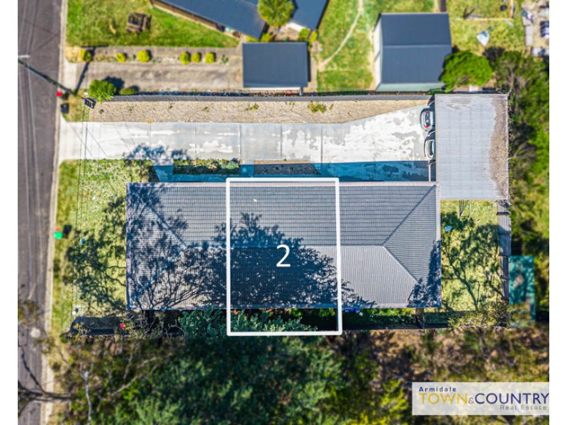 2/12 College Avenue, Armidale NSW 2350