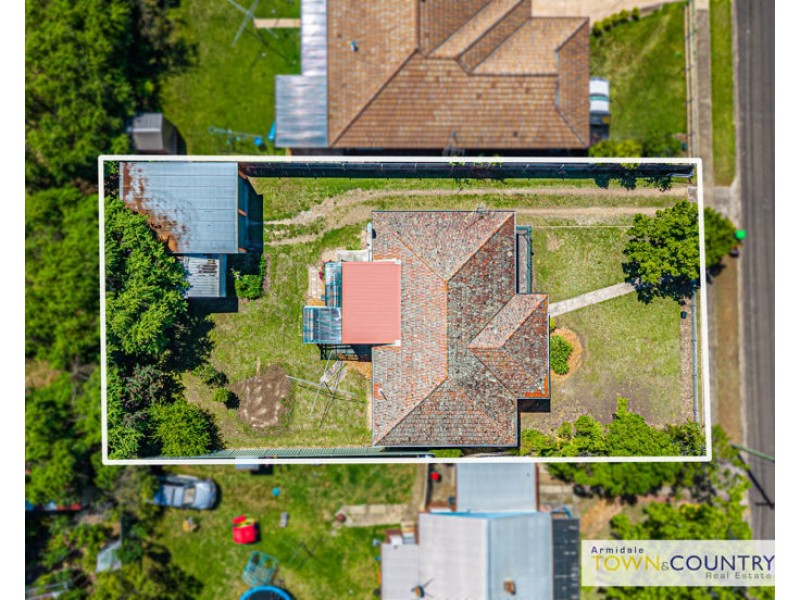 11 Duval Street, Armidale NSW 2350