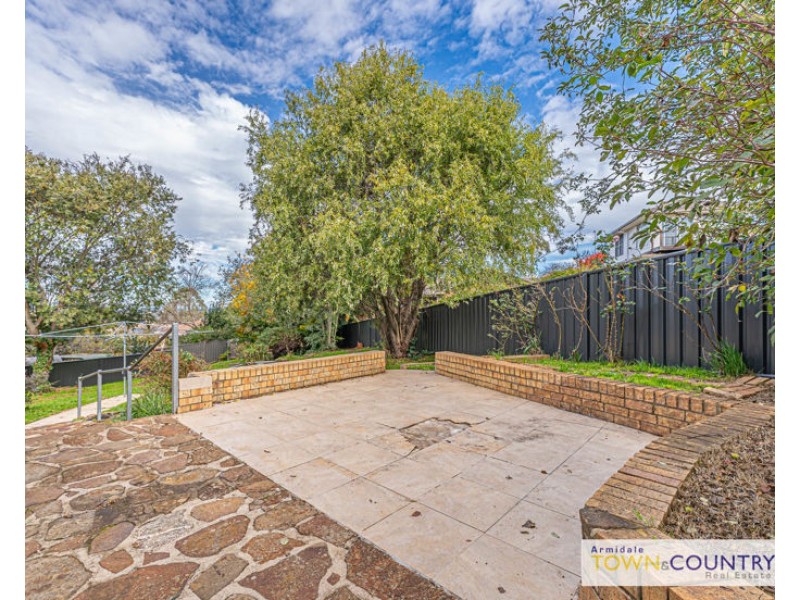 5 Cotterell Place, Armidale NSW 2350