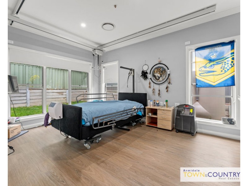 25 Marsh Street, Armidale NSW 2350