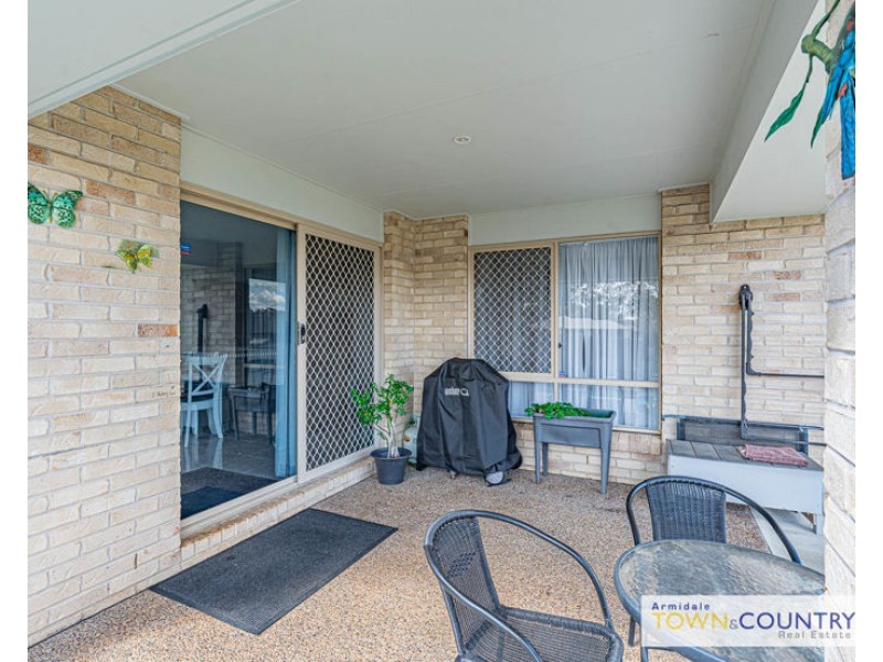 16 Claret Ash Drive, Guyra NSW 2365