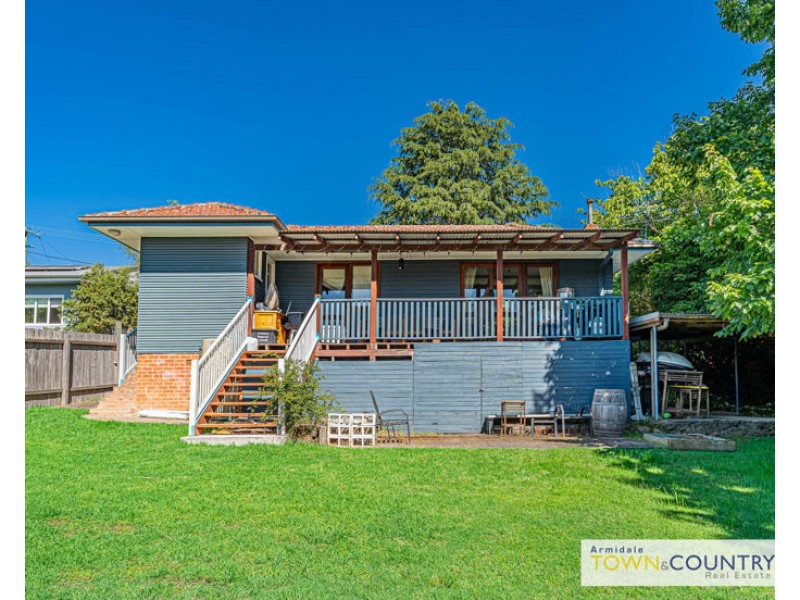 33 Dangar Street, Armidale NSW 2350
