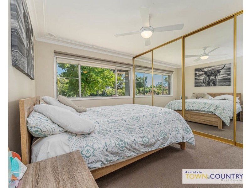 94 Lynches Road, Armidale NSW 2350