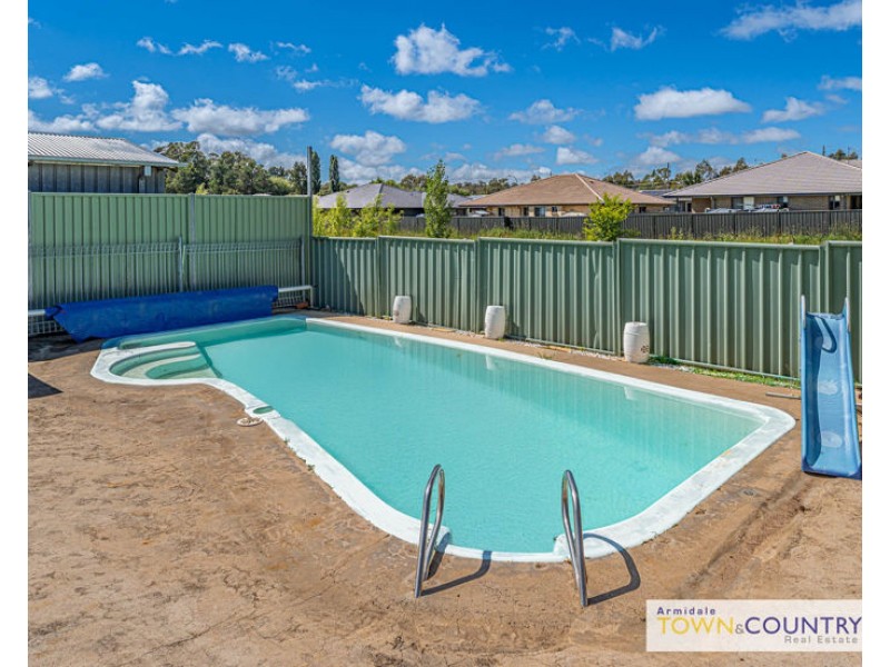 88 kentucky street, Armidale NSW 2350