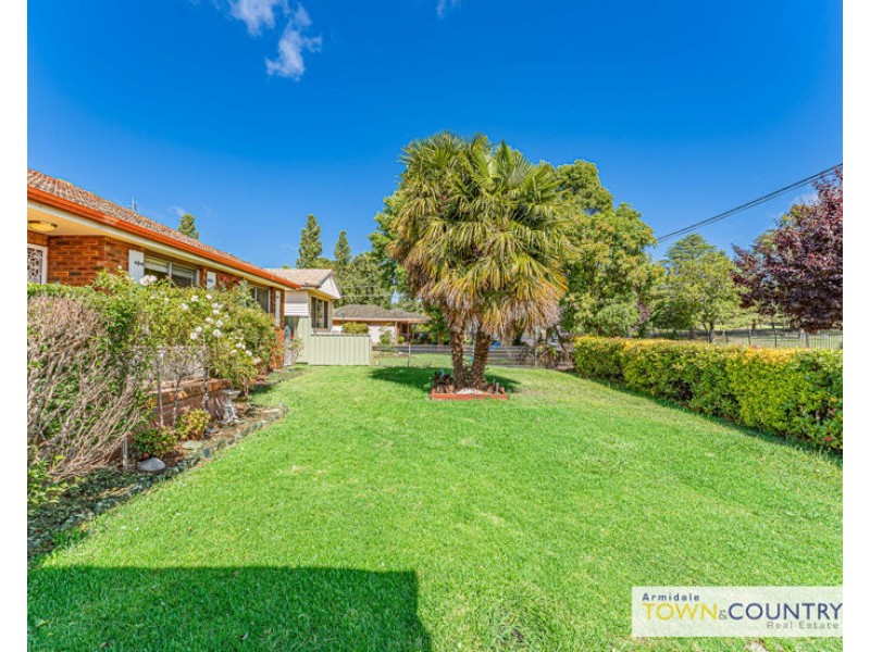88 kentucky street, Armidale NSW 2350