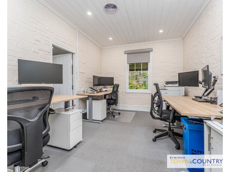 187 Kirkwood Street, Armidale NSW 2350