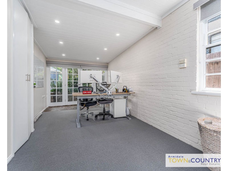 187 Kirkwood Street, Armidale NSW 2350