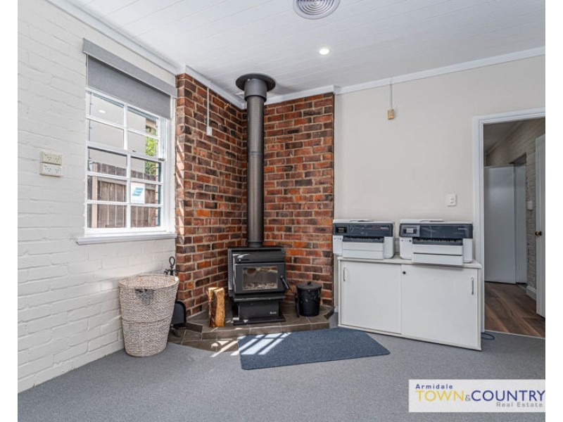 187 Kirkwood Street, Armidale NSW 2350