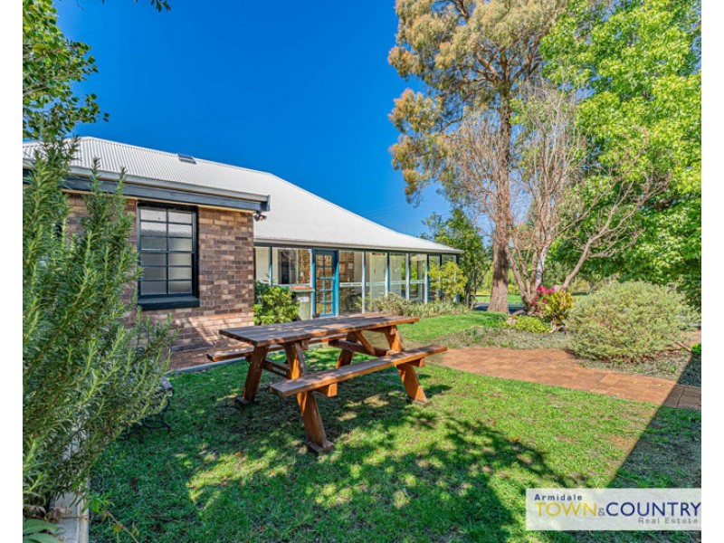 187 Kirkwood Street, Armidale NSW 2350