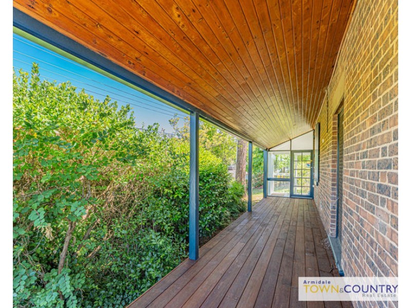 187 Kirkwood Street, Armidale NSW 2350