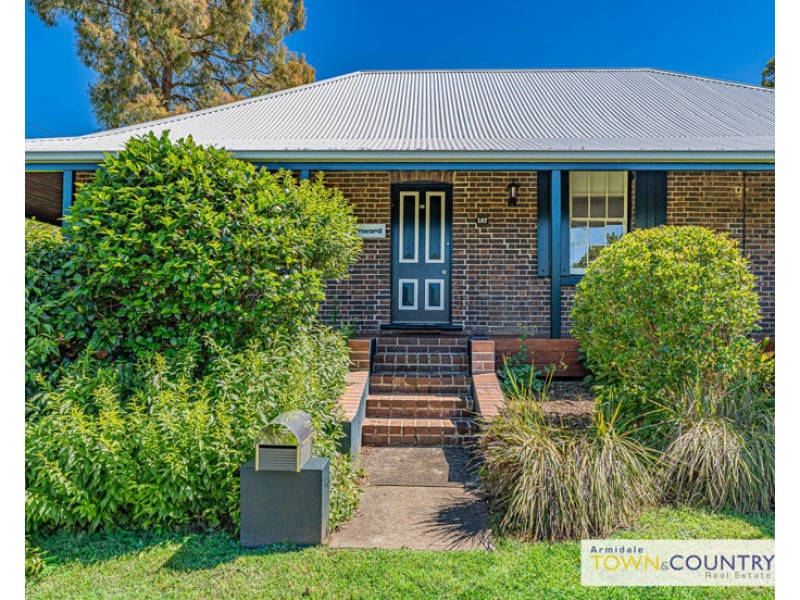 187 Kirkwood Street, Armidale NSW 2350