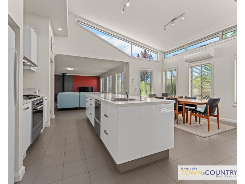 13 Netherton Park Avenue, Armidale NSW 2350