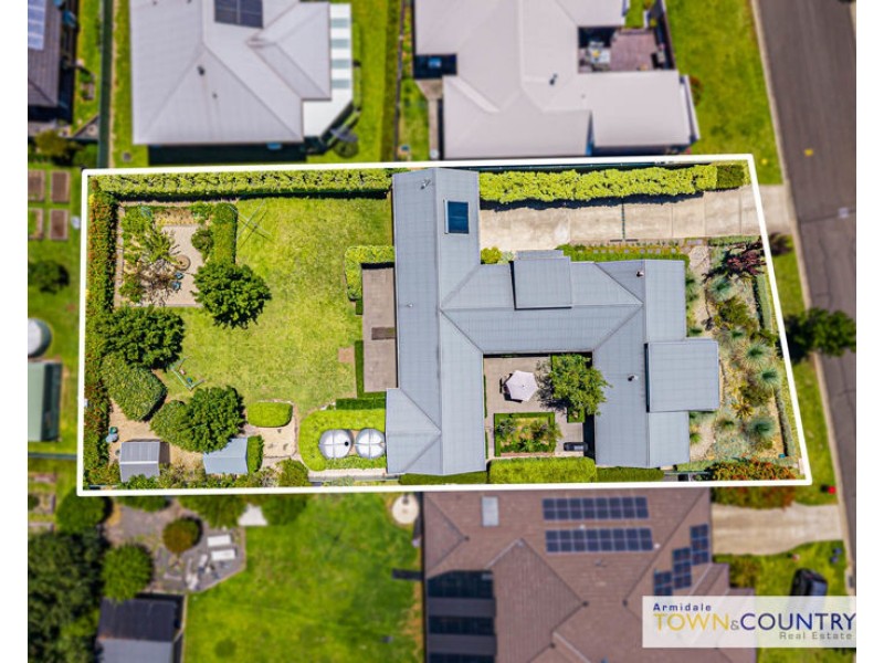 13 Netherton Park Avenue, Armidale NSW 2350