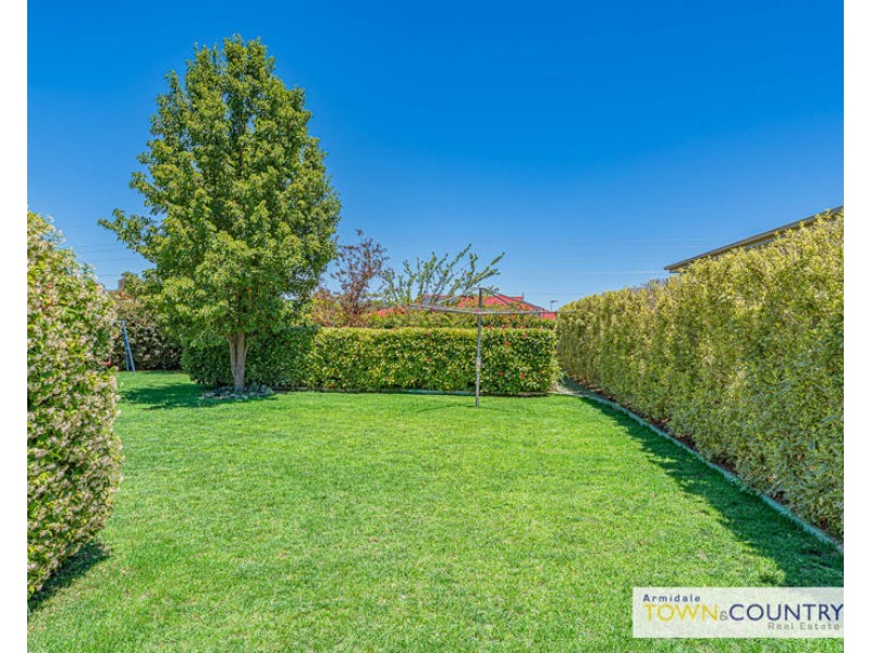 13 Netherton Park Avenue, Armidale NSW 2350