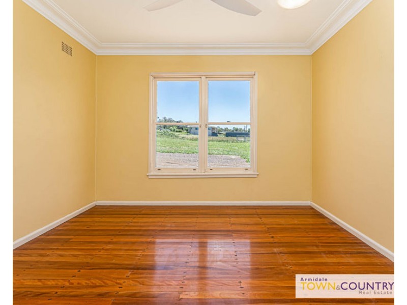 5 Harrison Place, Armidale NSW 2350