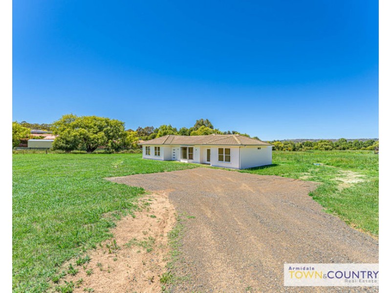 5 Harrison Place, Armidale NSW 2350