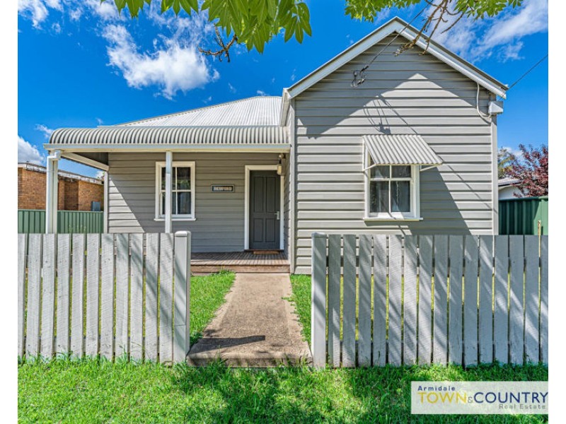 272 Dumaresq Street, Armidale NSW 2350