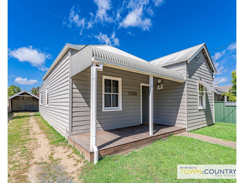 272 Dumaresq Street, Armidale NSW 2350