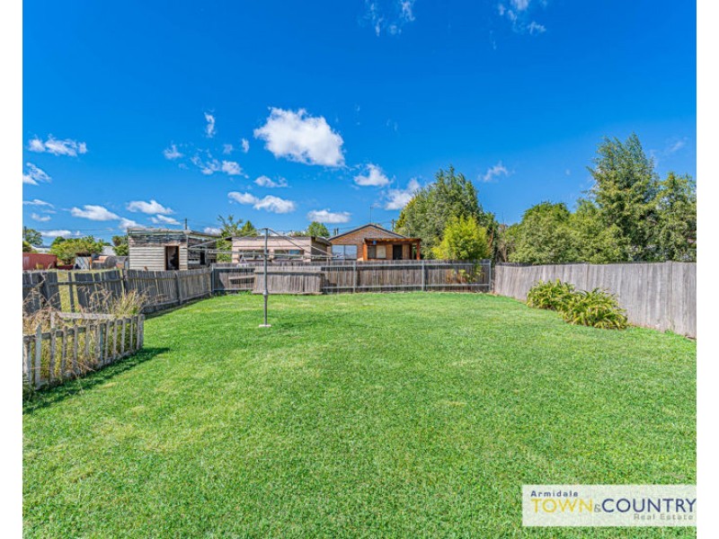 272 Dumaresq Street, Armidale NSW 2350