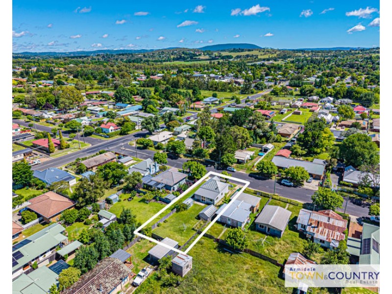 272 Dumaresq Street, Armidale NSW 2350