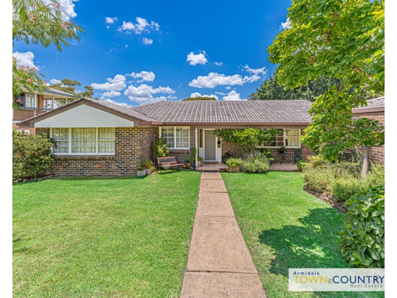 12 Nyssa Street, Armidale NSW 2350