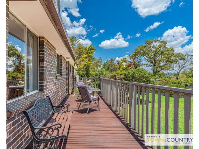 12 Nyssa Street, Armidale NSW 2350