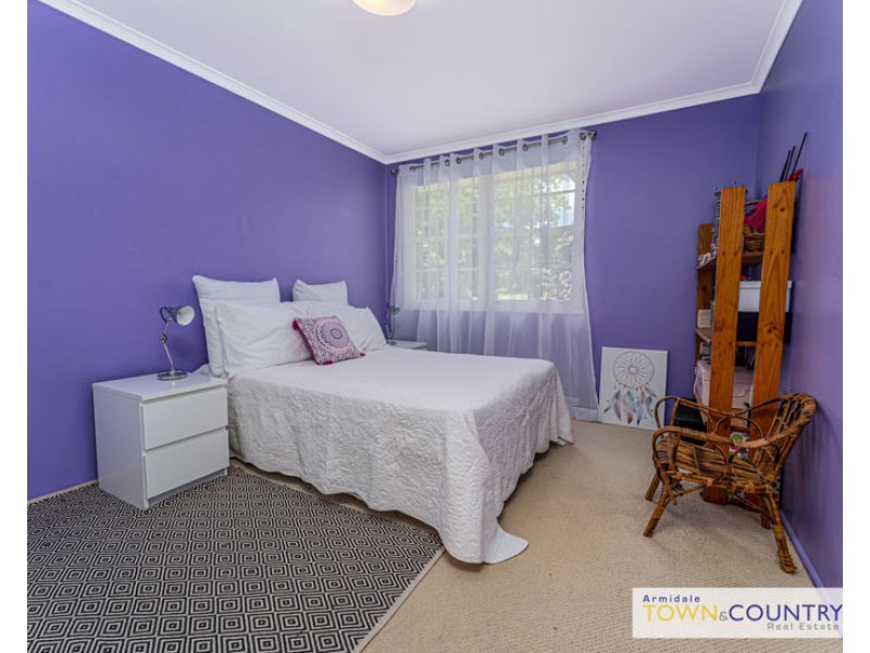 12 Nyssa Street, Armidale NSW 2350