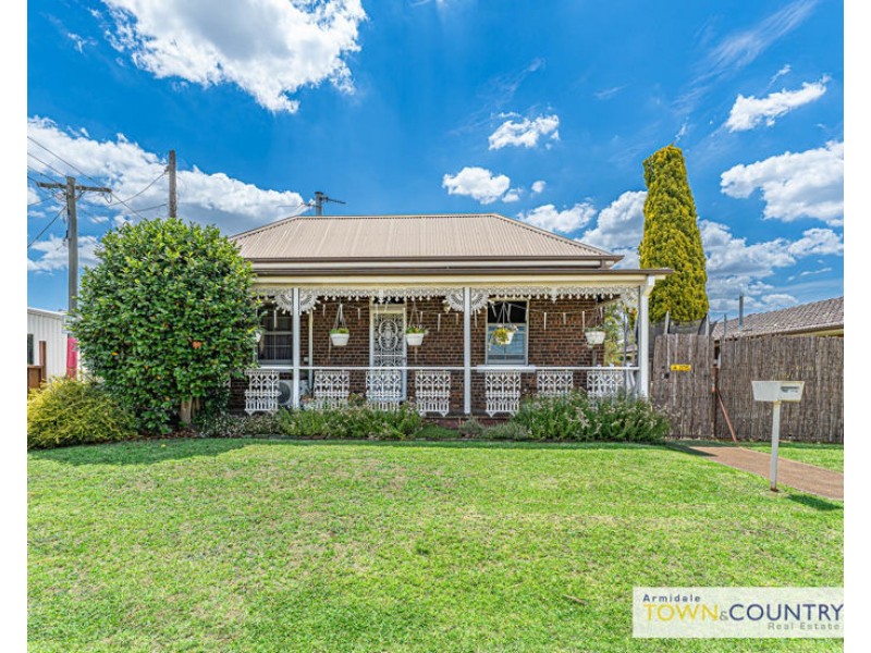 116 Niagara Street, Armidale NSW 2350