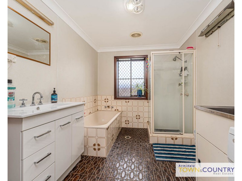 116 Niagara Street, Armidale NSW 2350