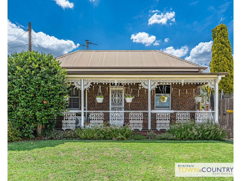 116 Niagara Street, Armidale NSW 2350